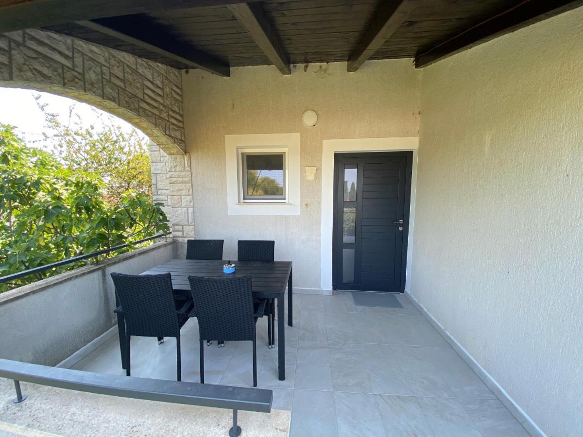 Appartamento Maris Premantura Esterno foto
